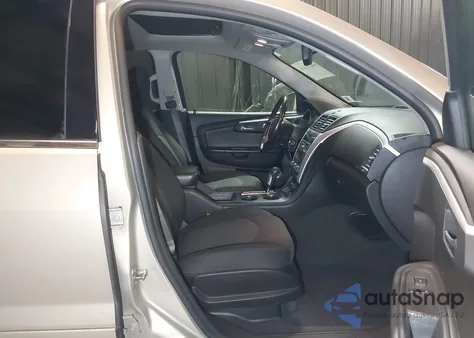 2011 Chevrolet Traverse 1Lt z USA, uszkodzony, nr VIN 1GNKRGED0BJ375538